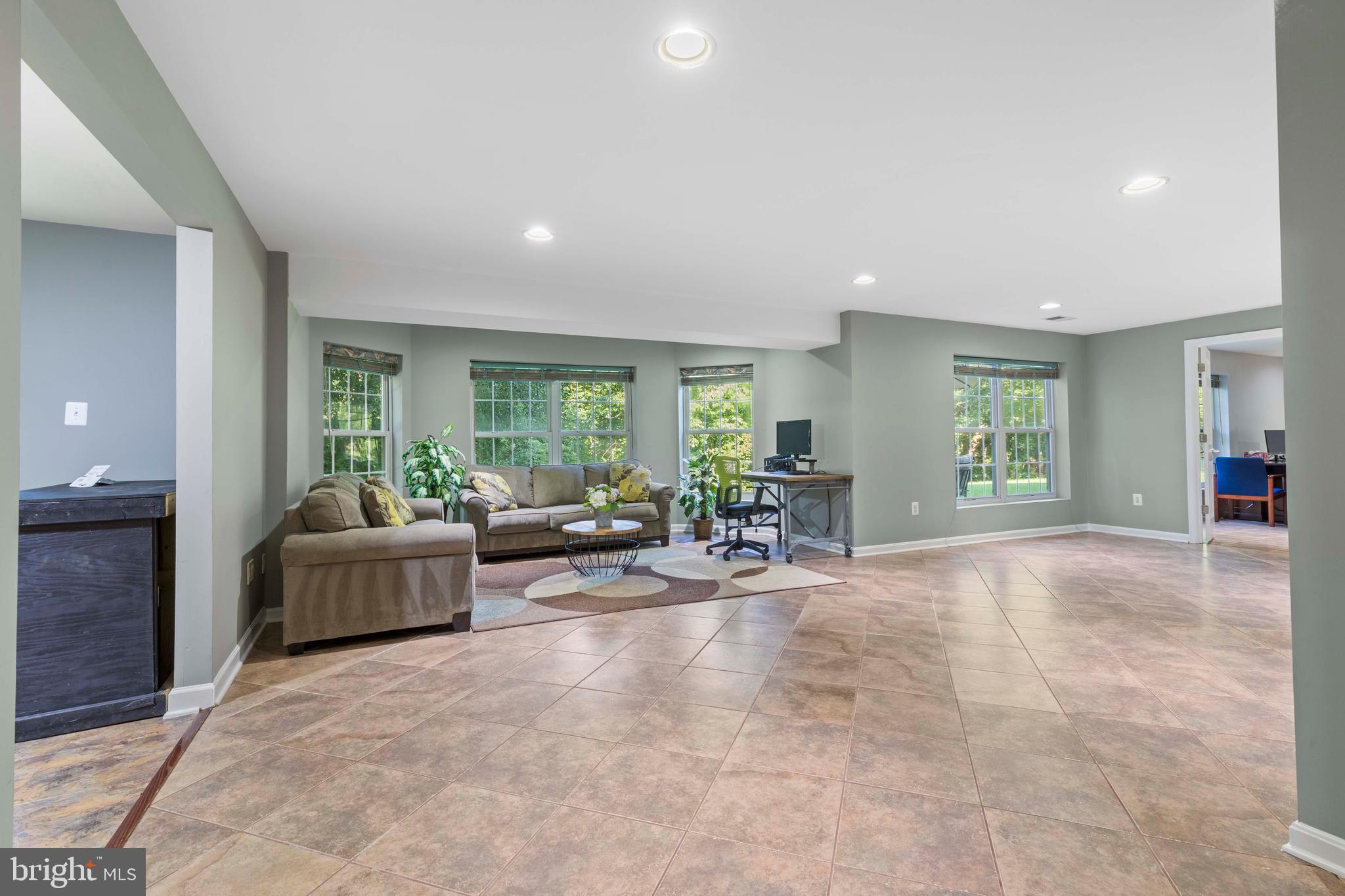 12980 HIGHLAND OAKS COURT