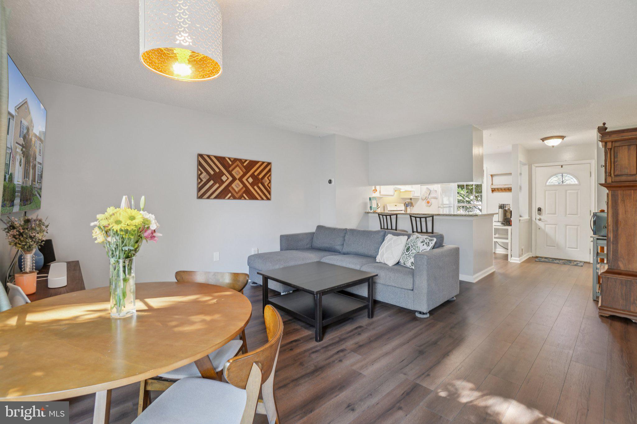 6575 OLD CARRIAGE DRIVE