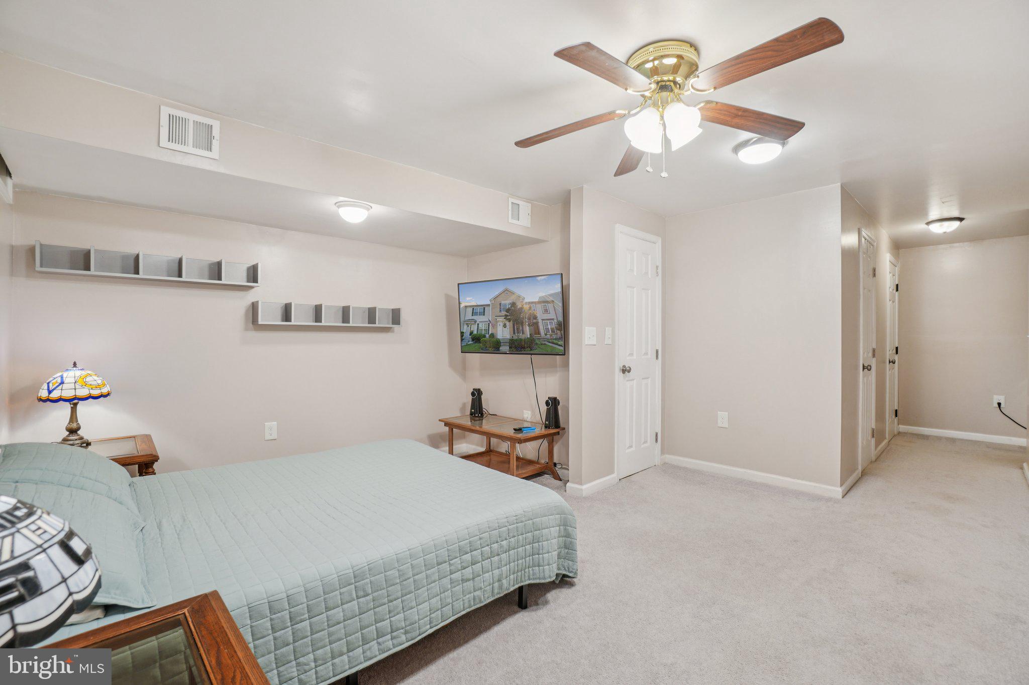 6575 OLD CARRIAGE DRIVE