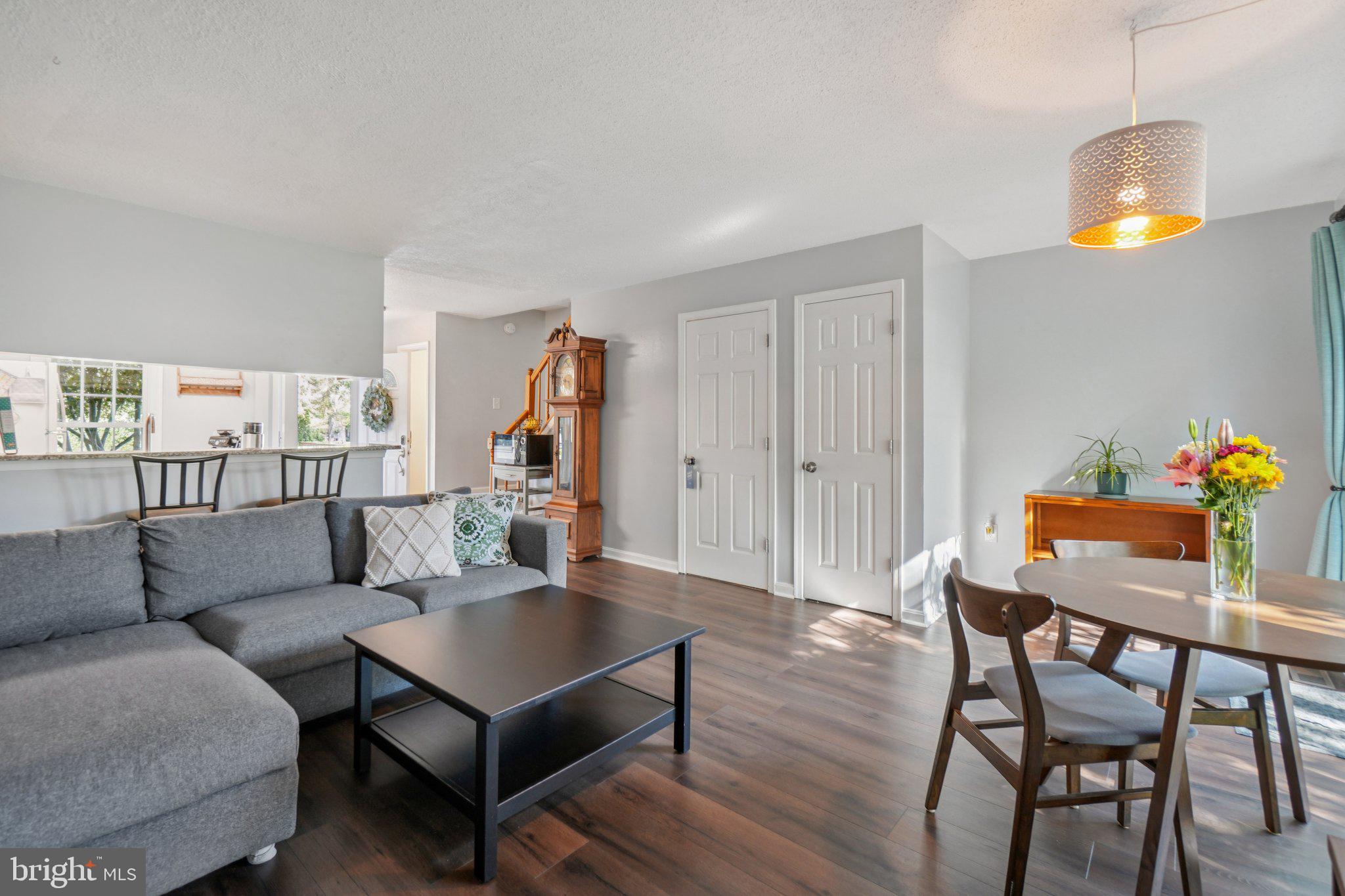 6575 OLD CARRIAGE DRIVE