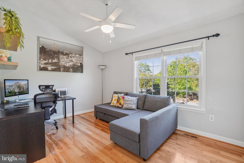 6575 OLD CARRIAGE DRIVE