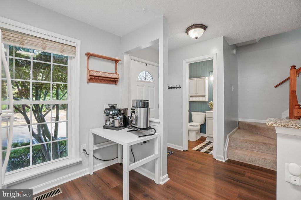 6575 OLD CARRIAGE DRIVE