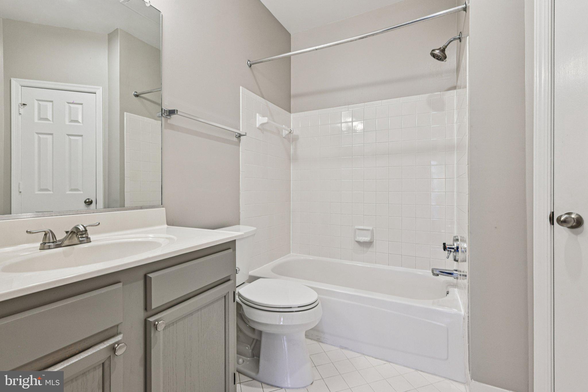 4225 MOZART BRIGADE LANE 94