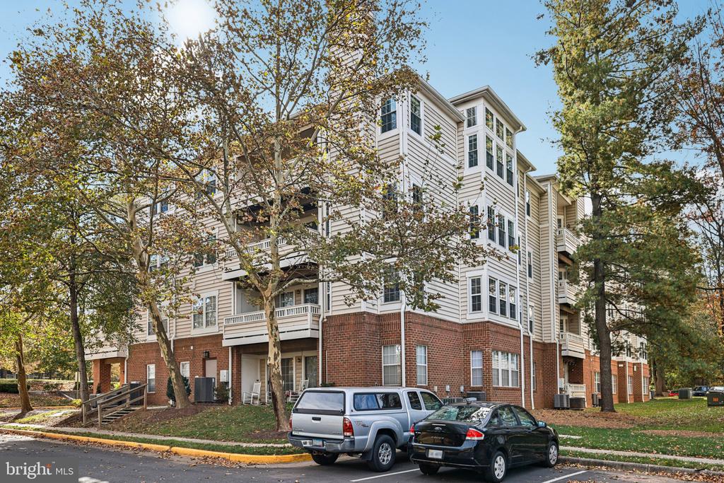 4225 MOZART BRIGADE LANE 94