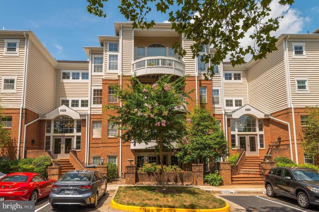 4225 MOZART BRIGADE LANE 94