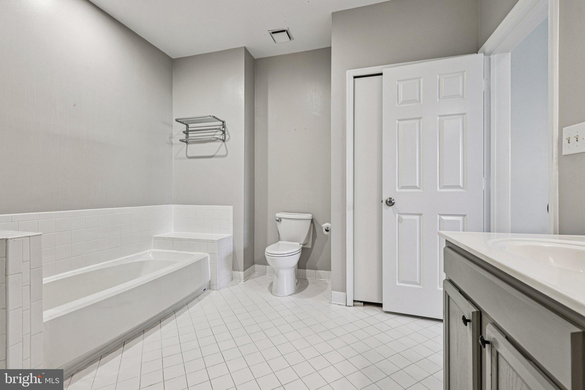 4225 MOZART BRIGADE LANE 94