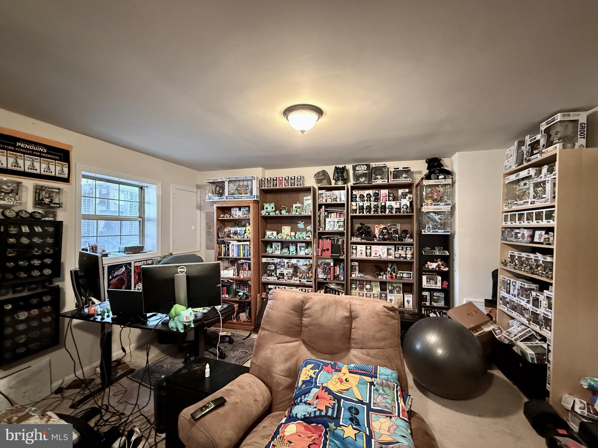 6920 HOVINGHAM COURT