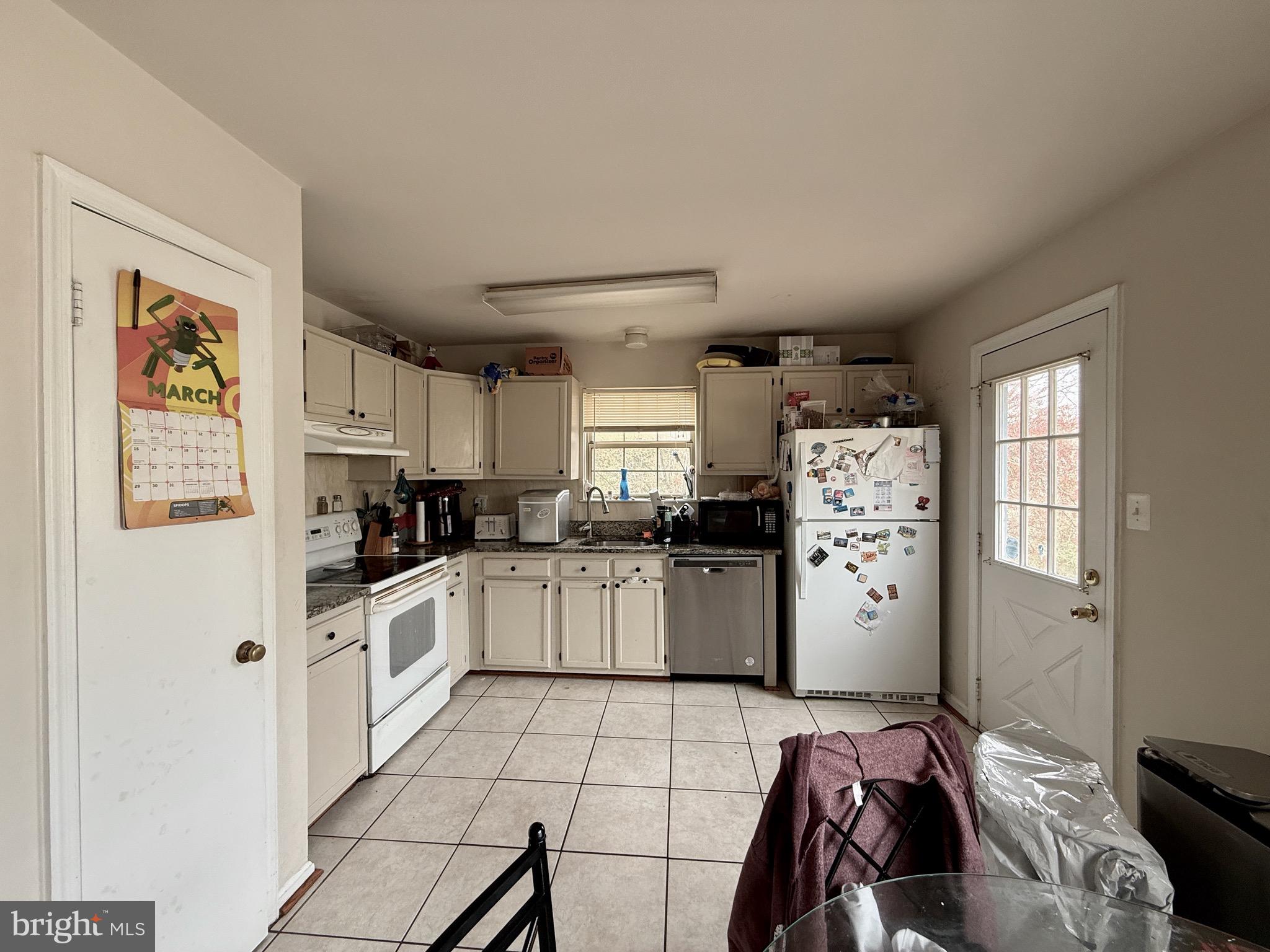 6920 HOVINGHAM COURT