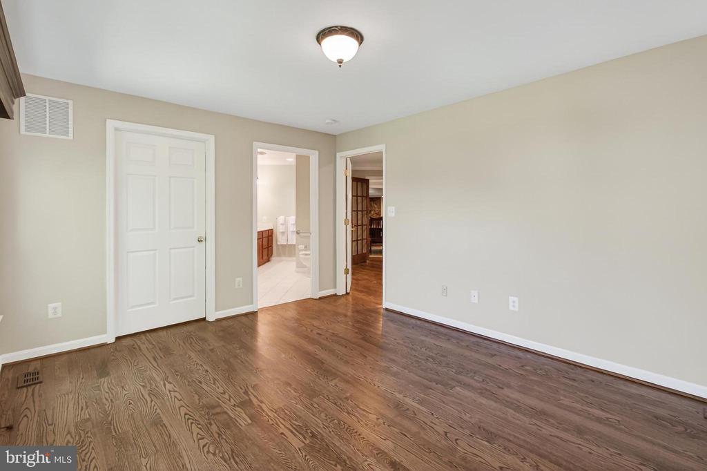 15117 PHILIP LEE ROAD