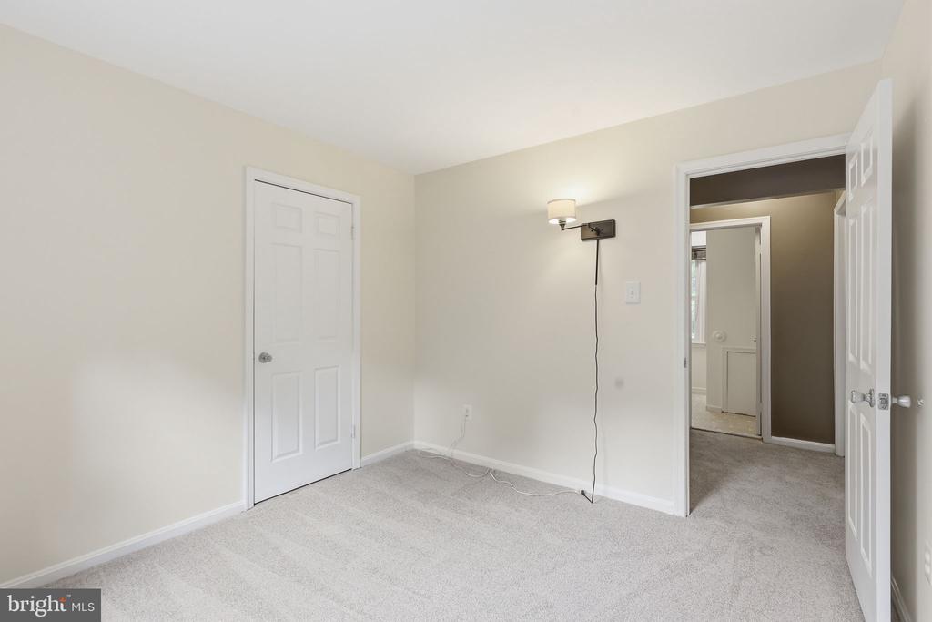 11913 HOLLY SPRING DRIVE