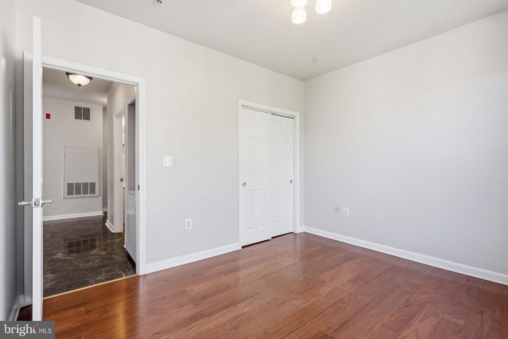 6475 CHEYENNE DRIVE 301