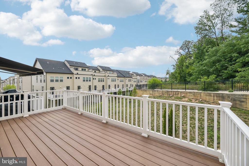 7202 MOUNTAINEER DRIVE