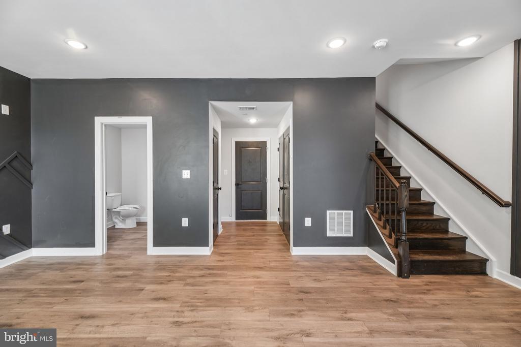 7202 MOUNTAINEER DRIVE