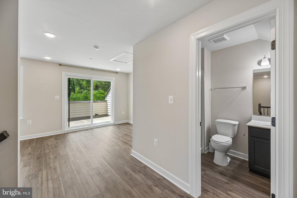 7202 MOUNTAINEER DRIVE