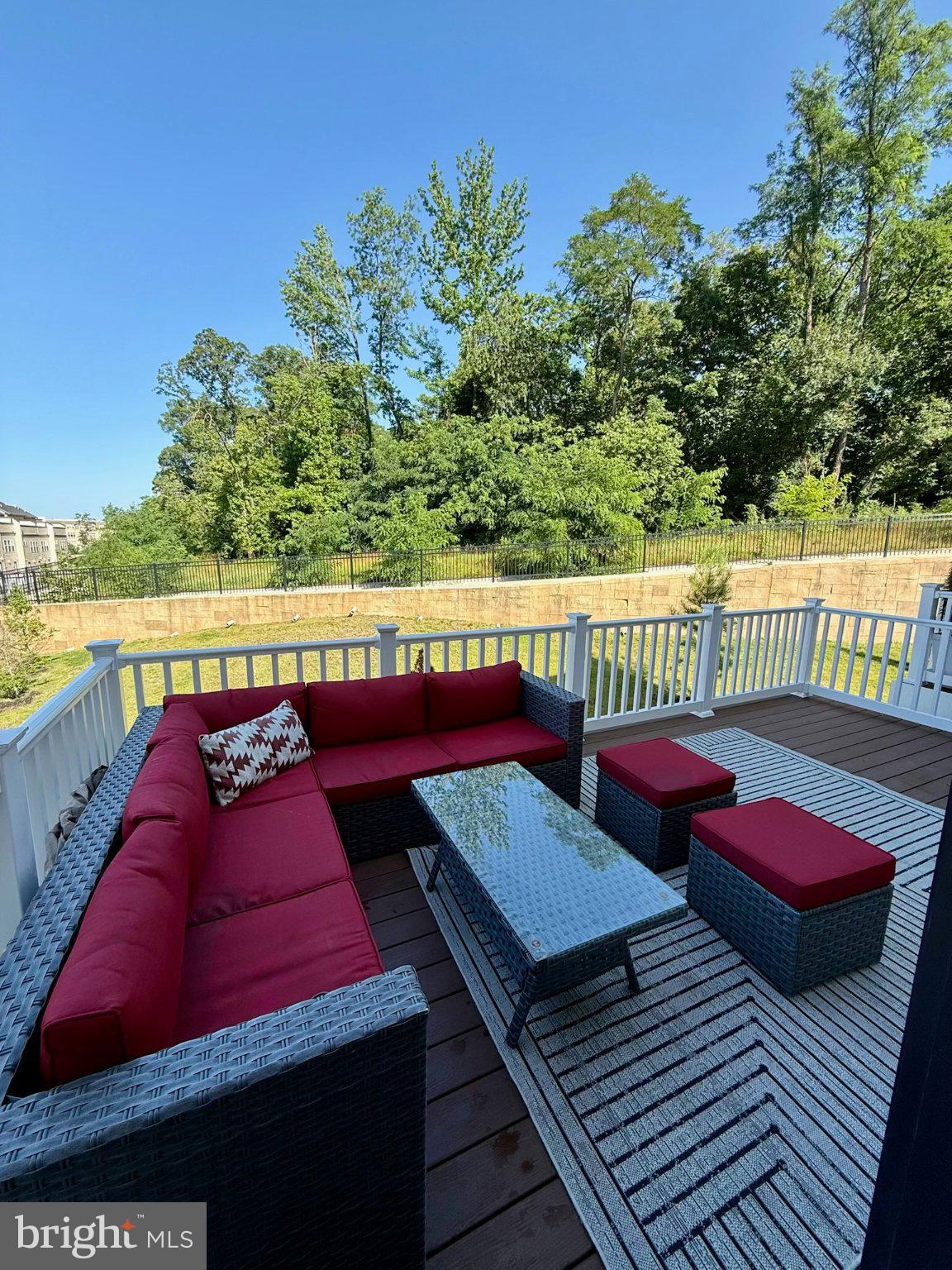 7202 MOUNTAINEER DRIVE