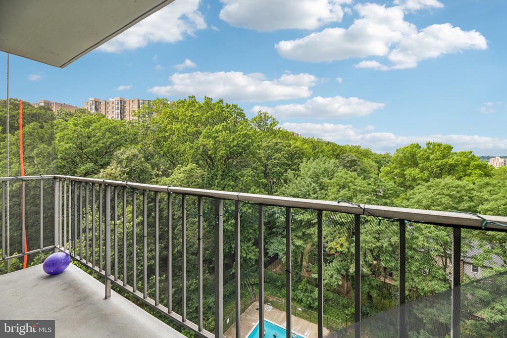 2059 HUNTINGTON AVENUE Unit: 1106