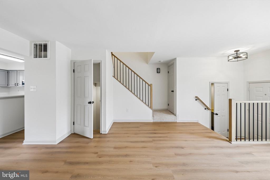 14608 FLOWER HILL COURT
