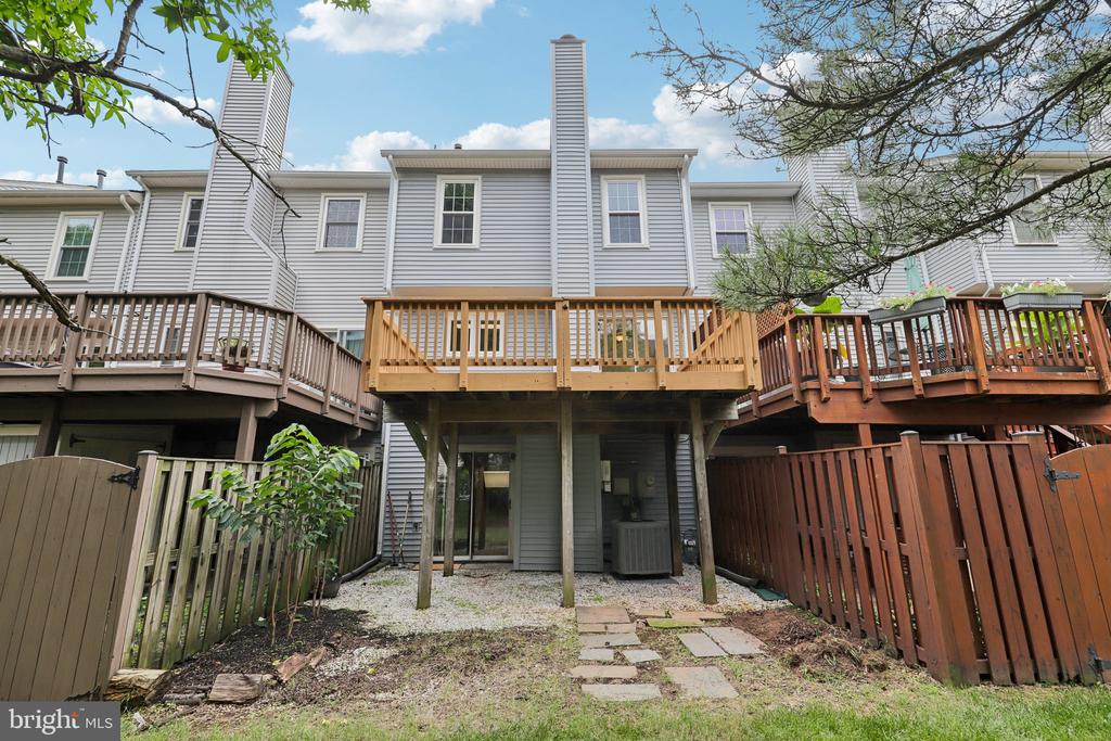 14608 FLOWER HILL COURT