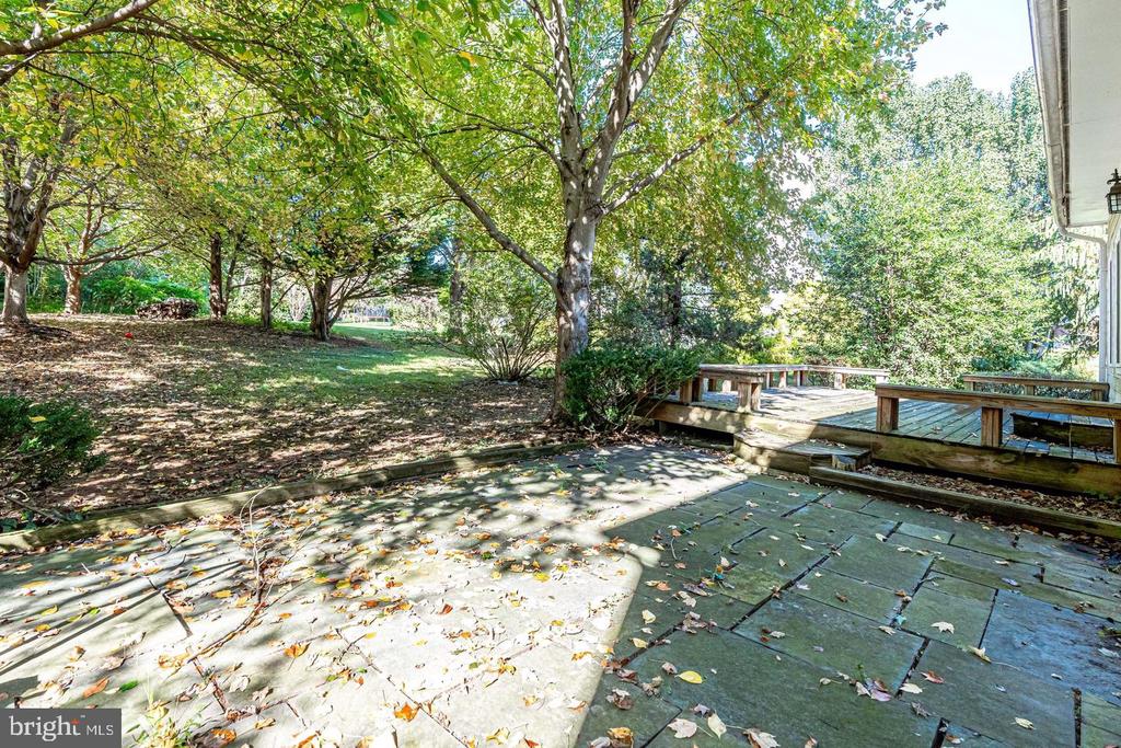 1168 TAJI COURT