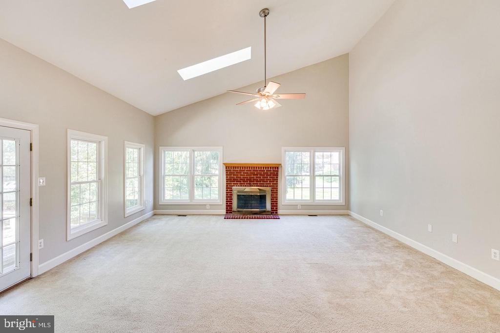 1168 TAJI COURT