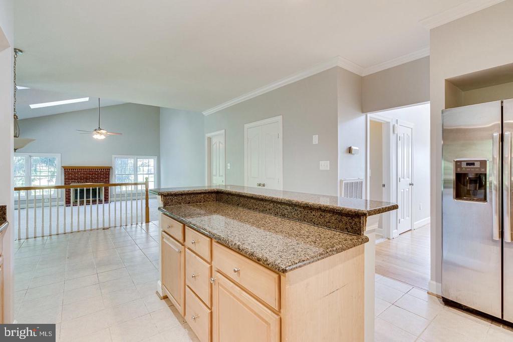 1168 TAJI COURT