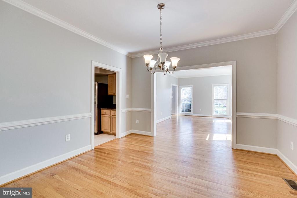 1168 TAJI COURT