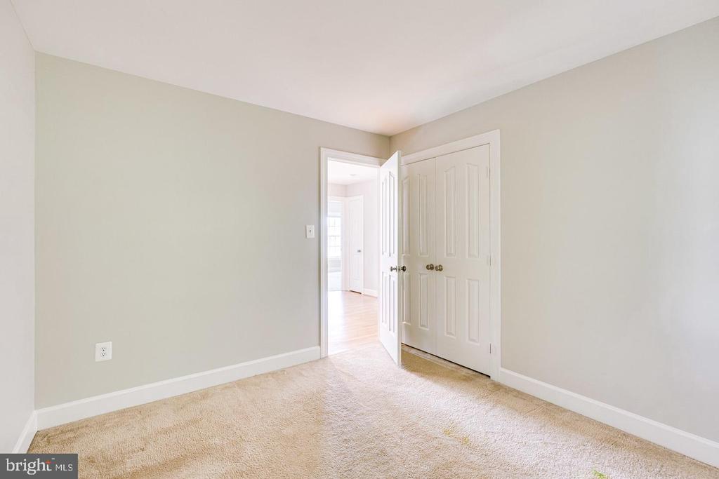 1168 TAJI COURT