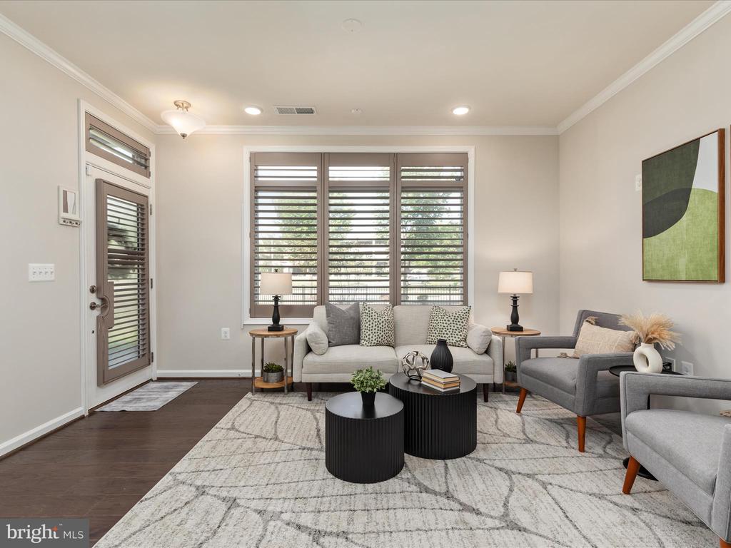 1002 RIBBON LIMESTONE TERRACE SE