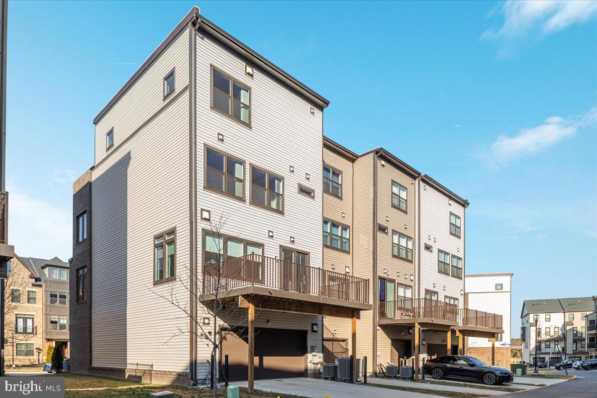 22482 FOUNDATION DRIVE