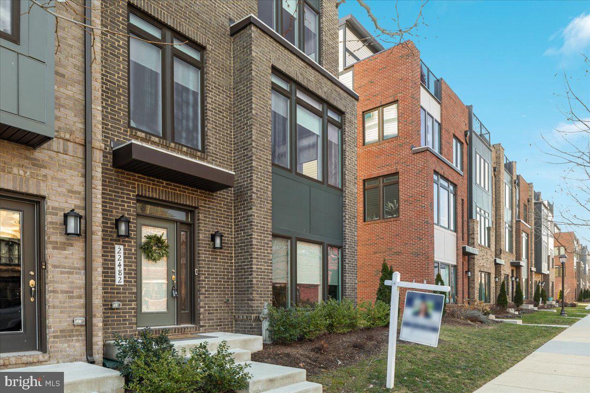 22482 FOUNDATION DRIVE