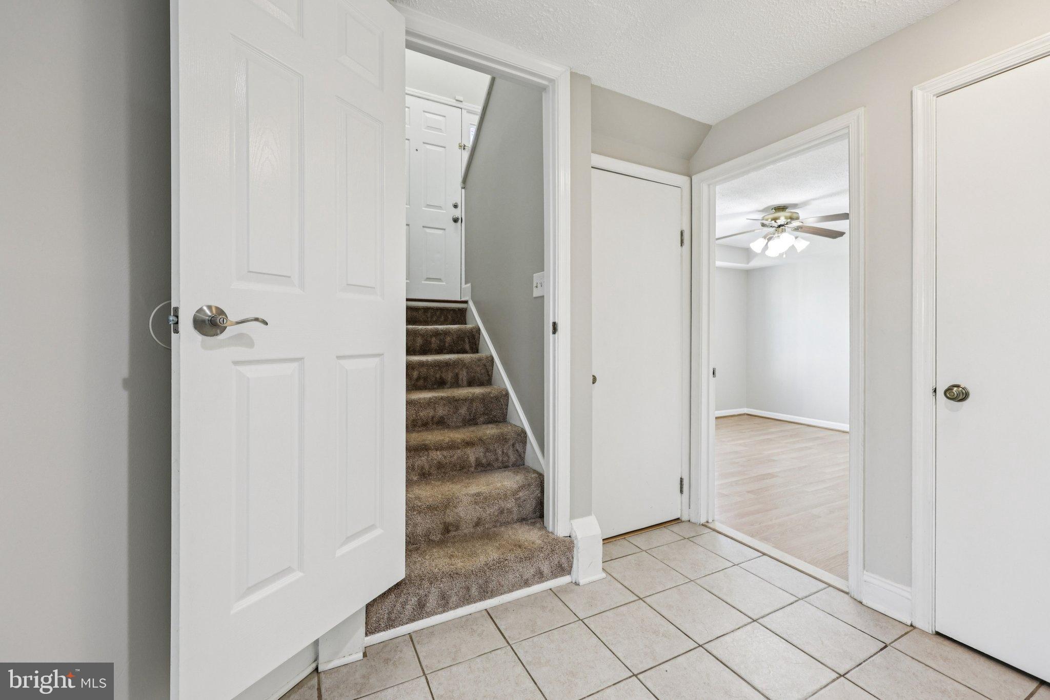 546 ROCKBRIDGE DRIVE SE