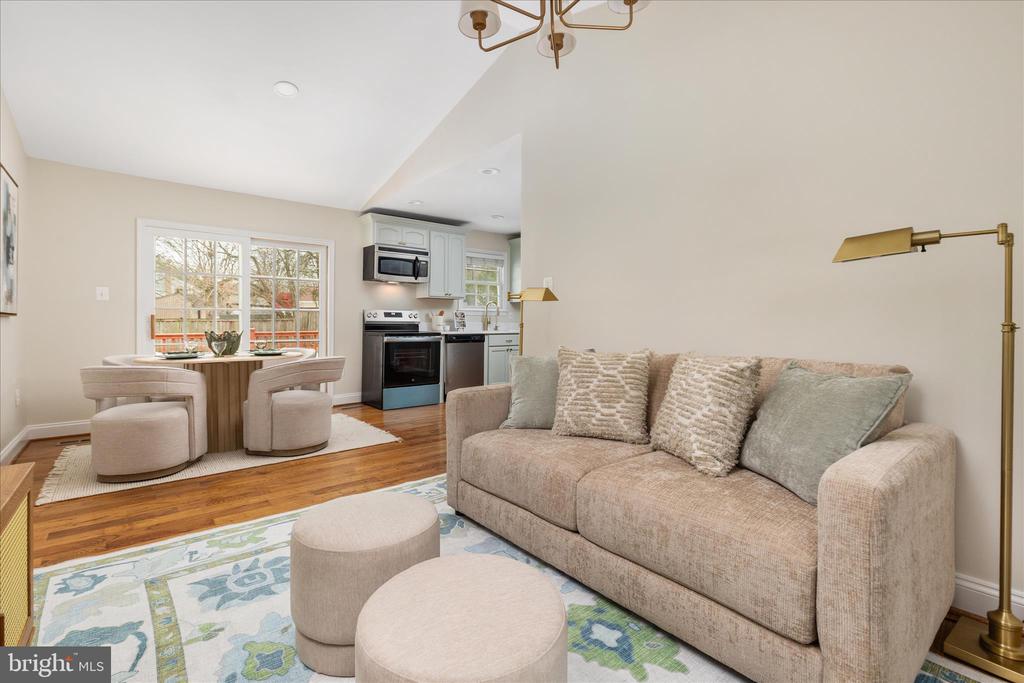 11815 BROCKMAN LANE