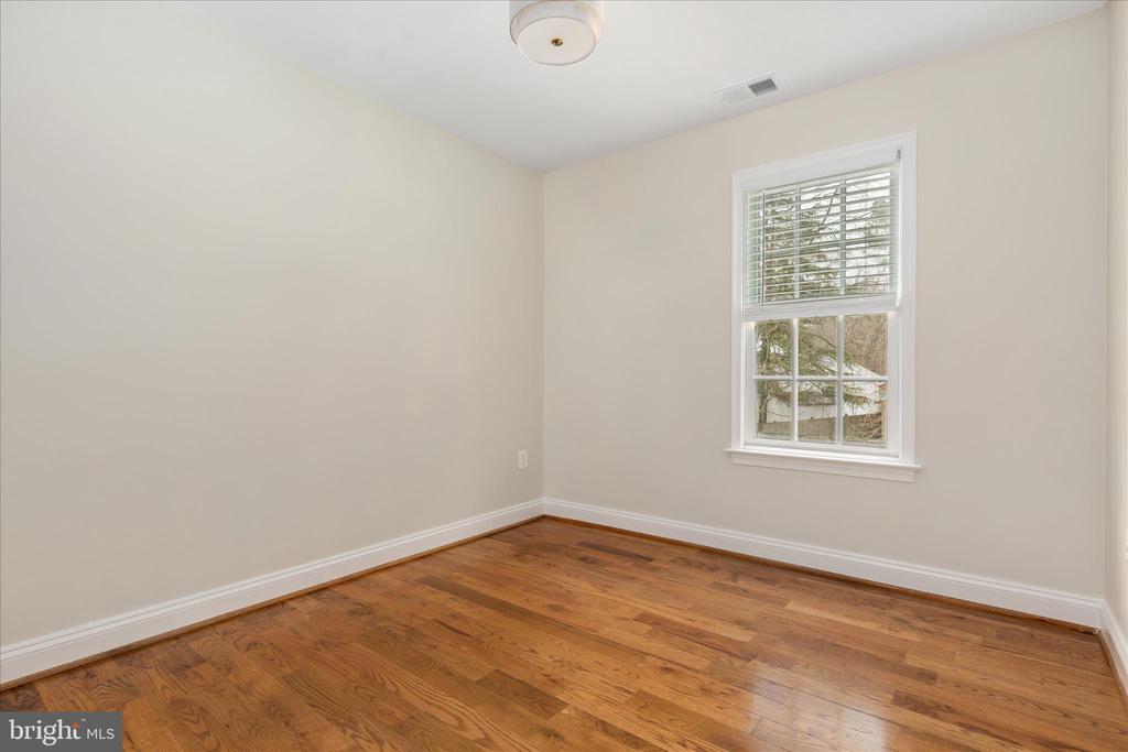 11815 BROCKMAN LANE