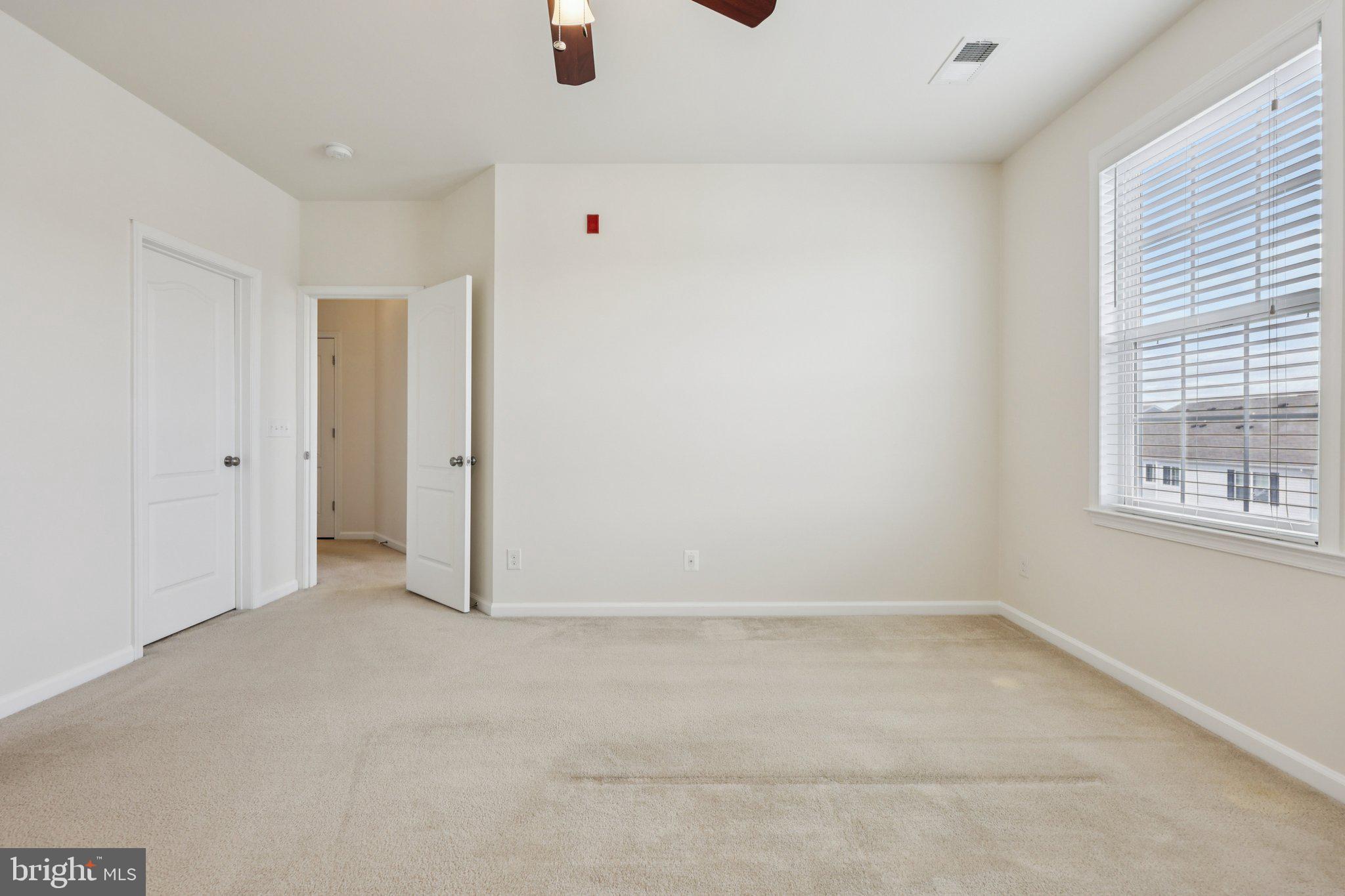 24628 BYRNE MEADOW SQUARE 303