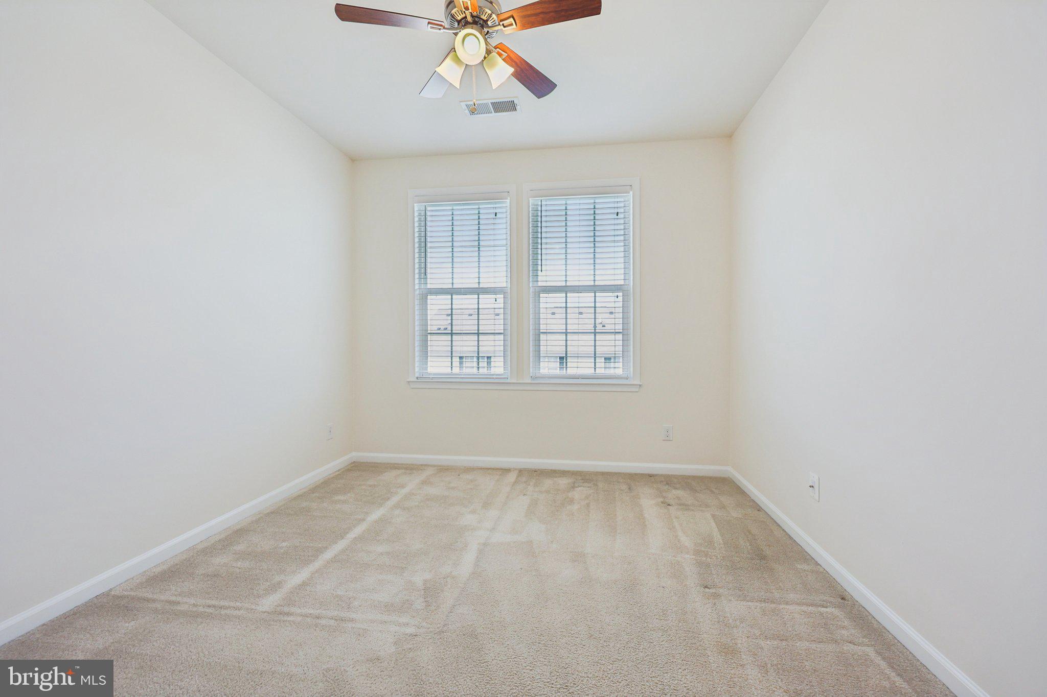 24628 BYRNE MEADOW SQUARE 303