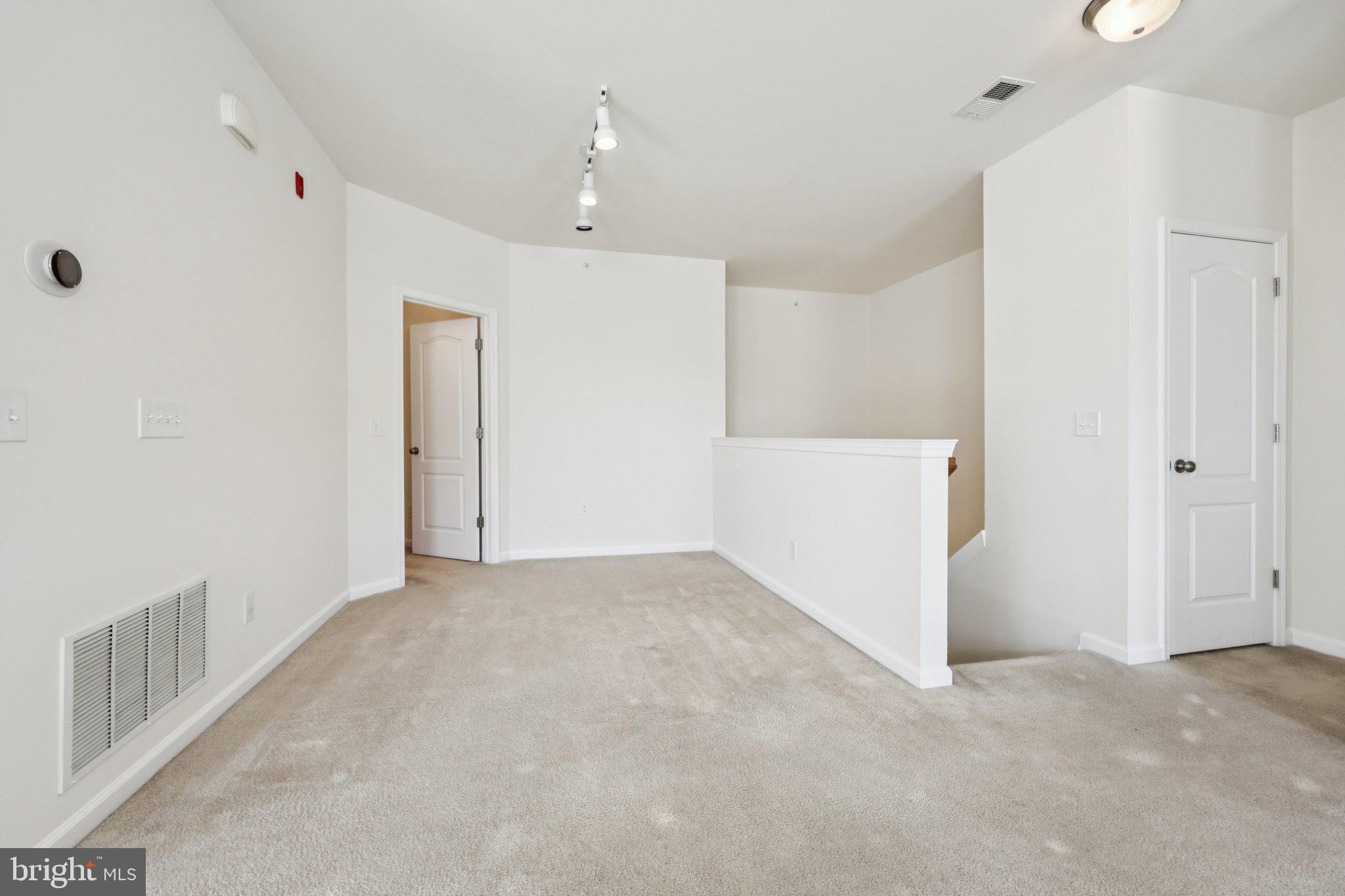 24628 BYRNE MEADOW SQUARE 303