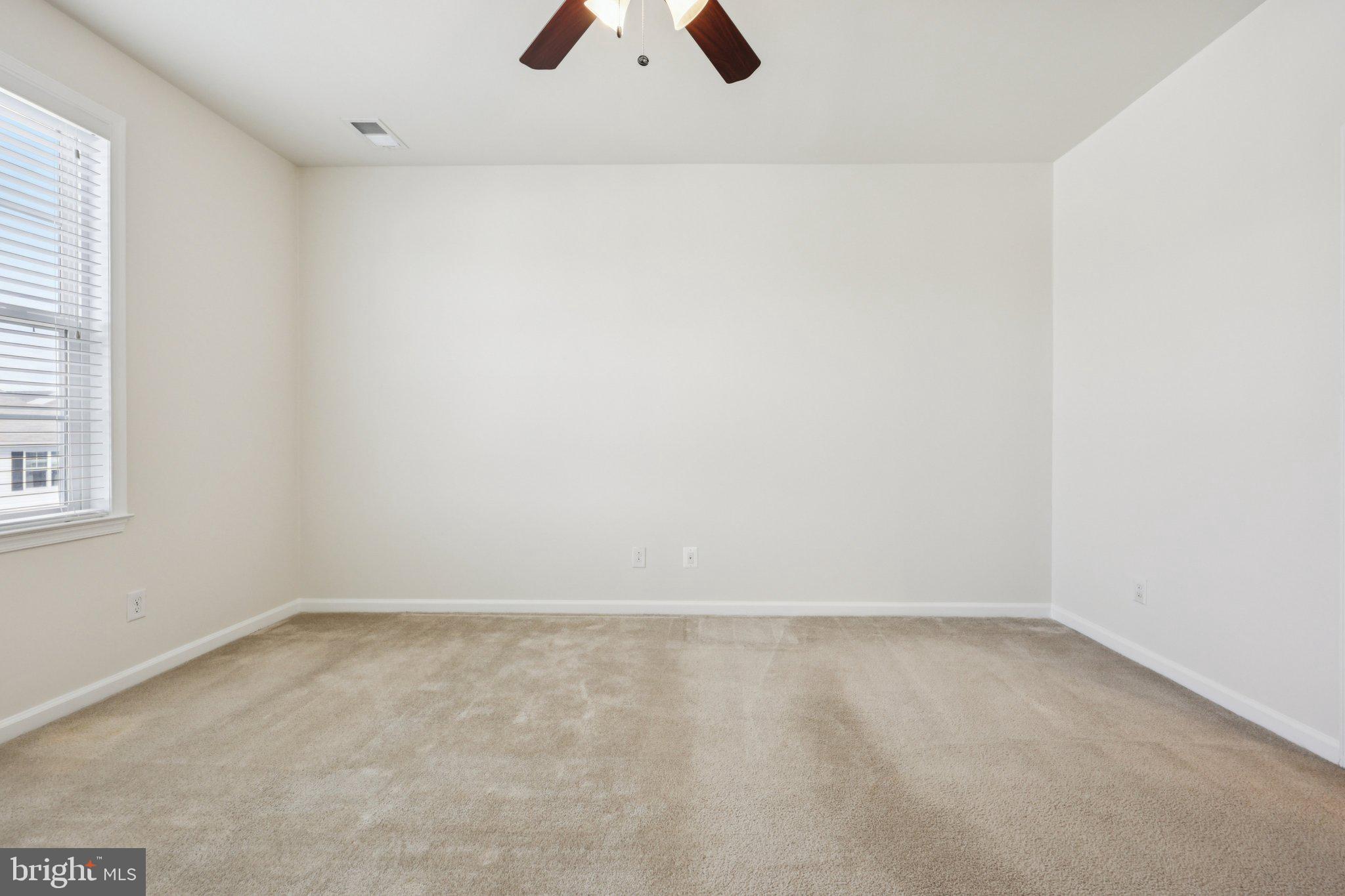 24628 BYRNE MEADOW SQUARE 303