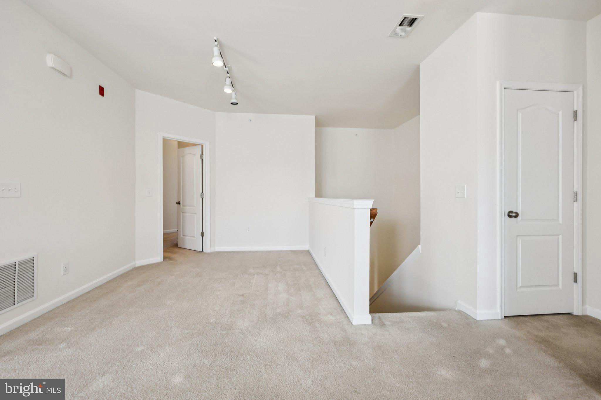 24628 BYRNE MEADOW SQUARE 303