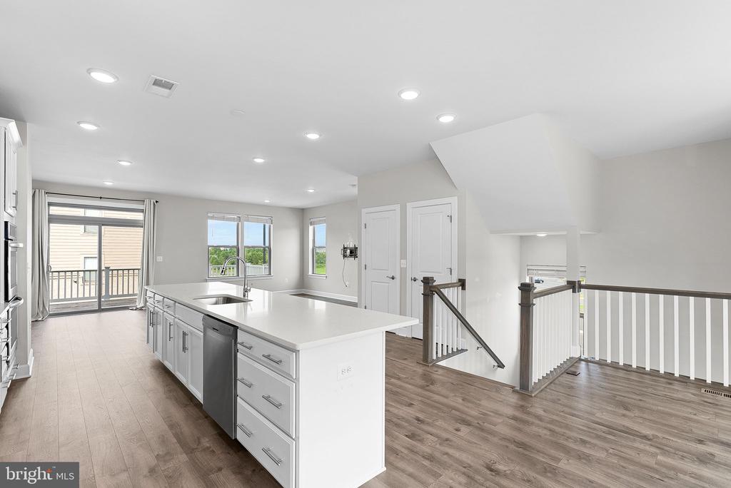 9804 BUCHANAN LOOP