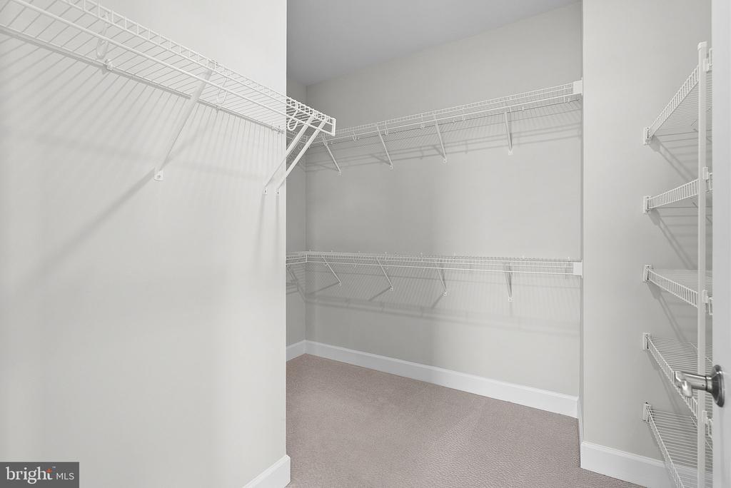 9804 BUCHANAN LOOP