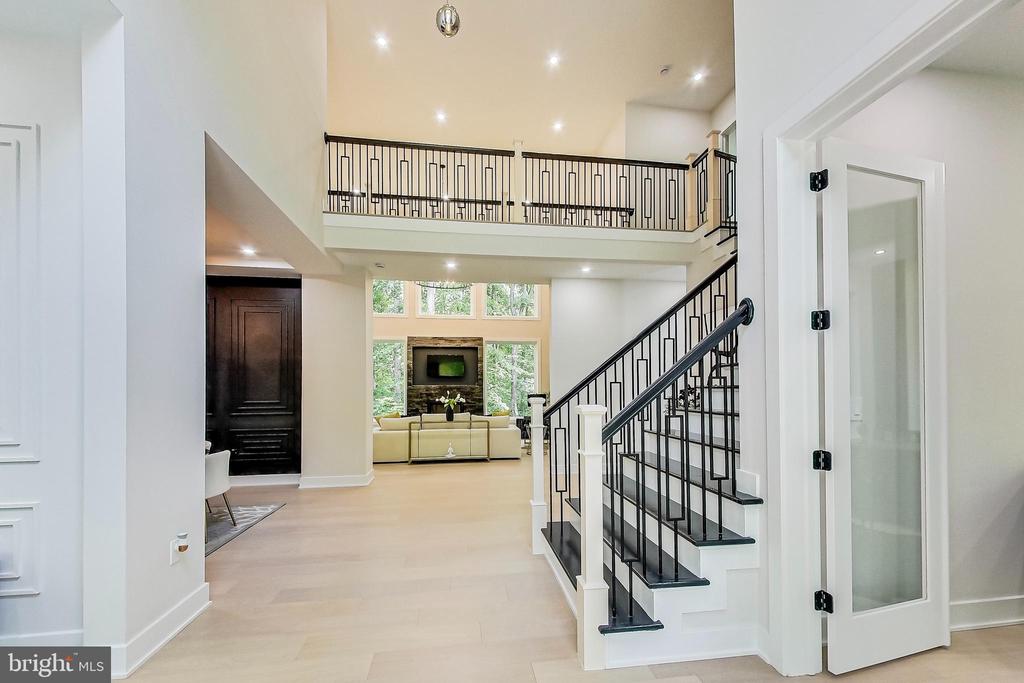 9984 BENT TREE LANE