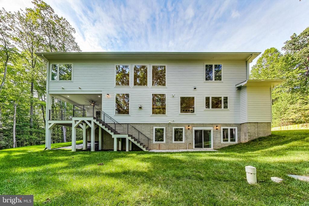 9984 BENT TREE LANE
