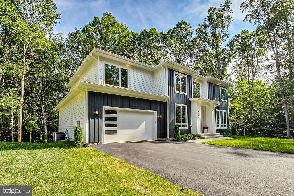 9984 BENT TREE LANE