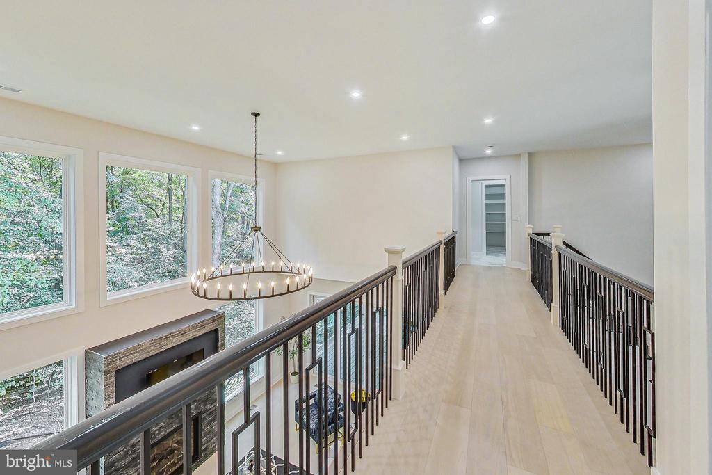 9984 BENT TREE LANE
