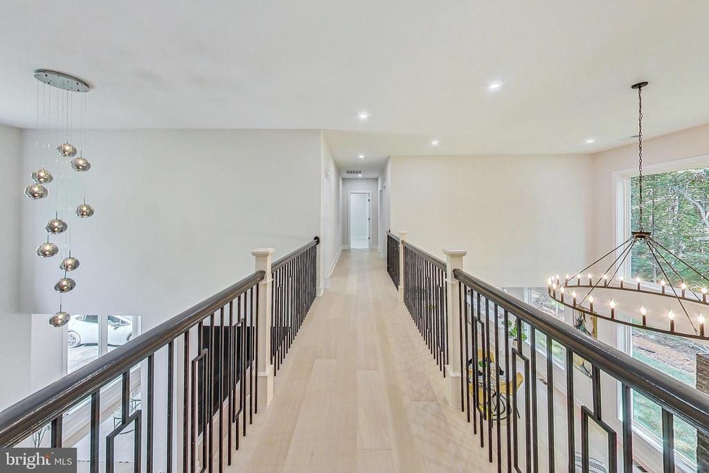 9984 BENT TREE LANE