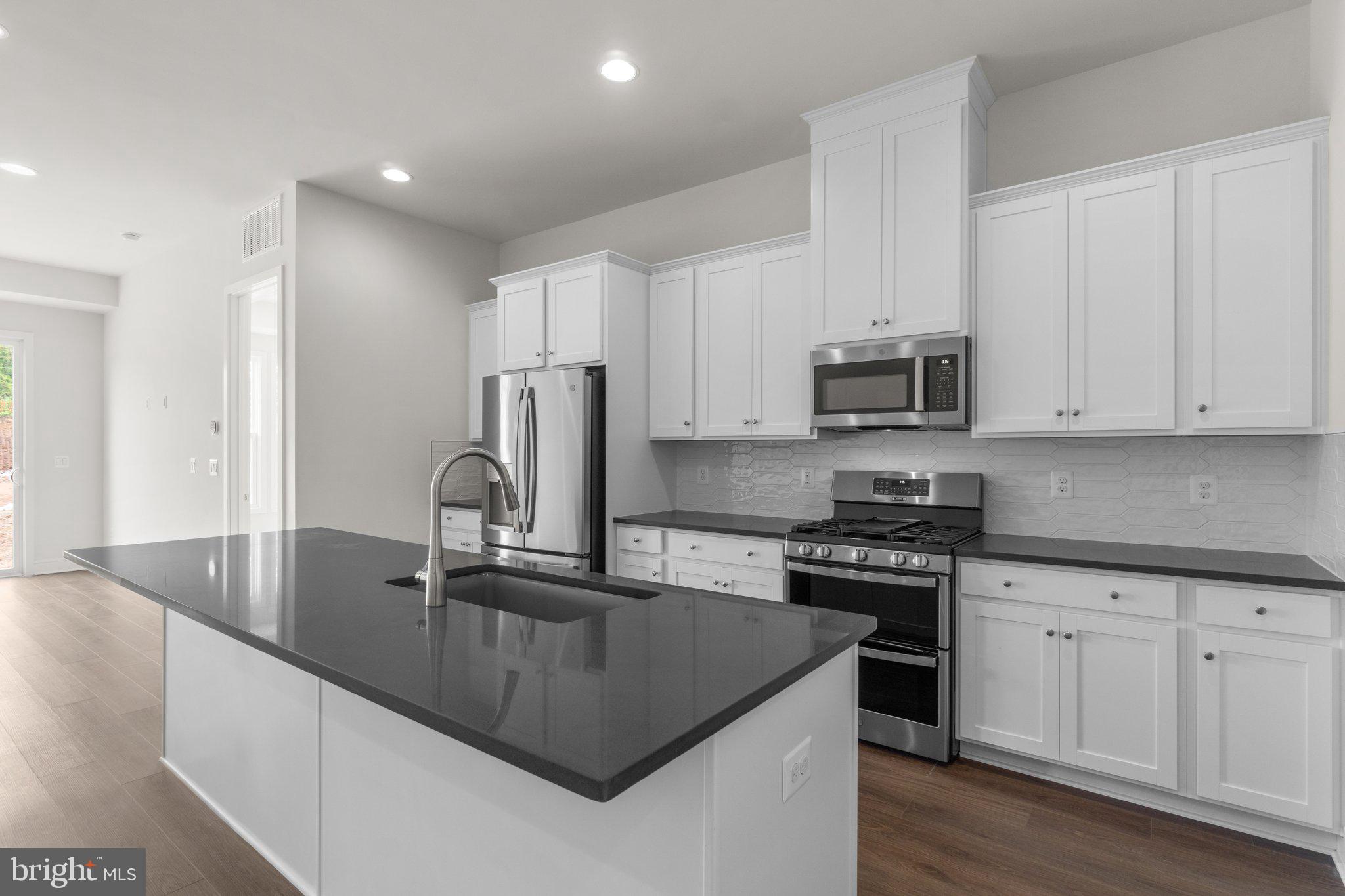 6805 AUTUMN HARVEST TRAIL