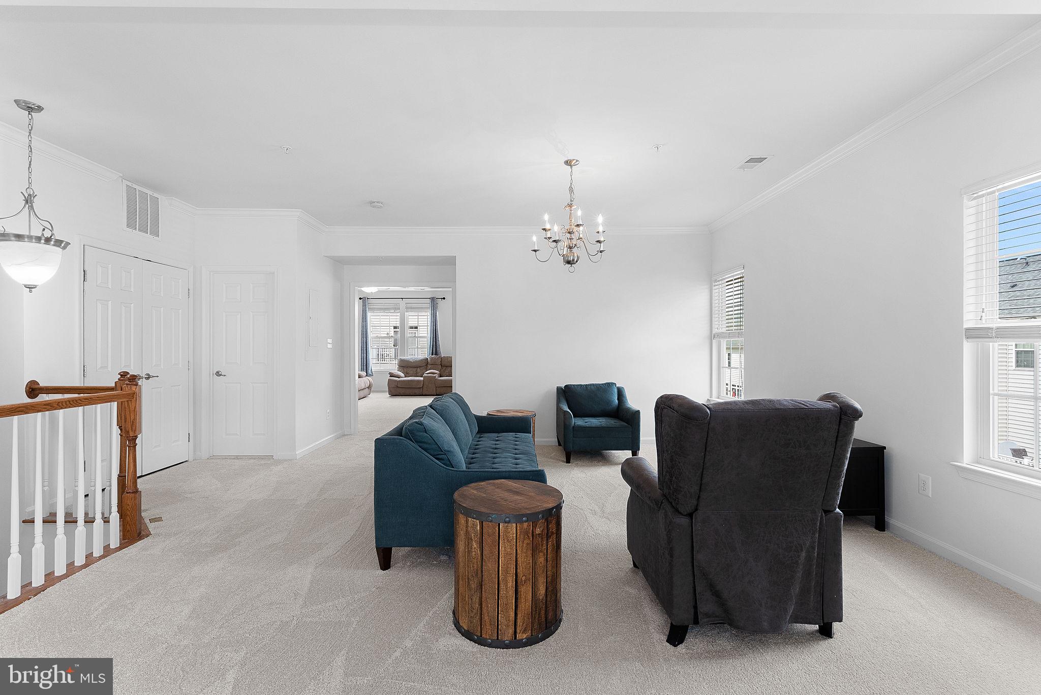 15131 LEICESTERSHIRE STREET