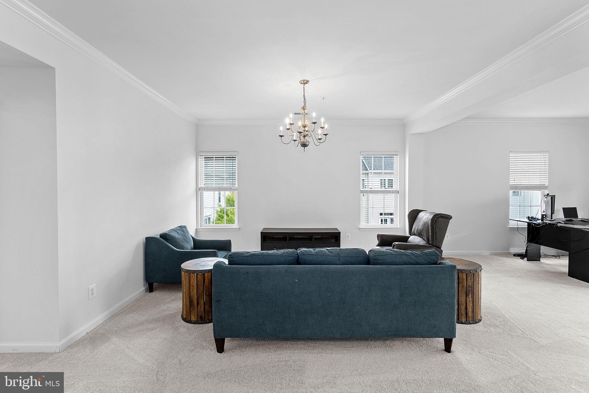 15131 LEICESTERSHIRE STREET