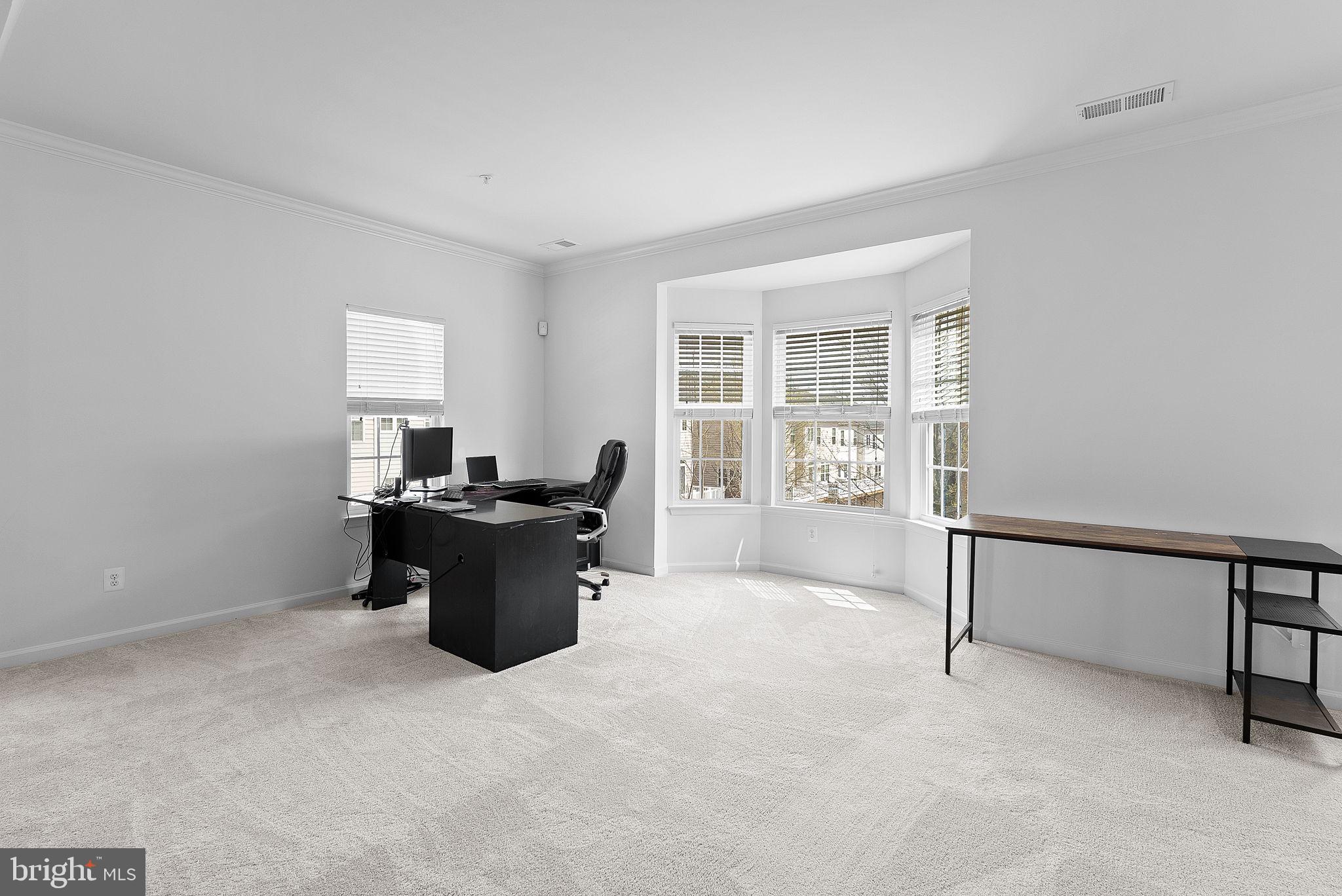 15131 LEICESTERSHIRE STREET