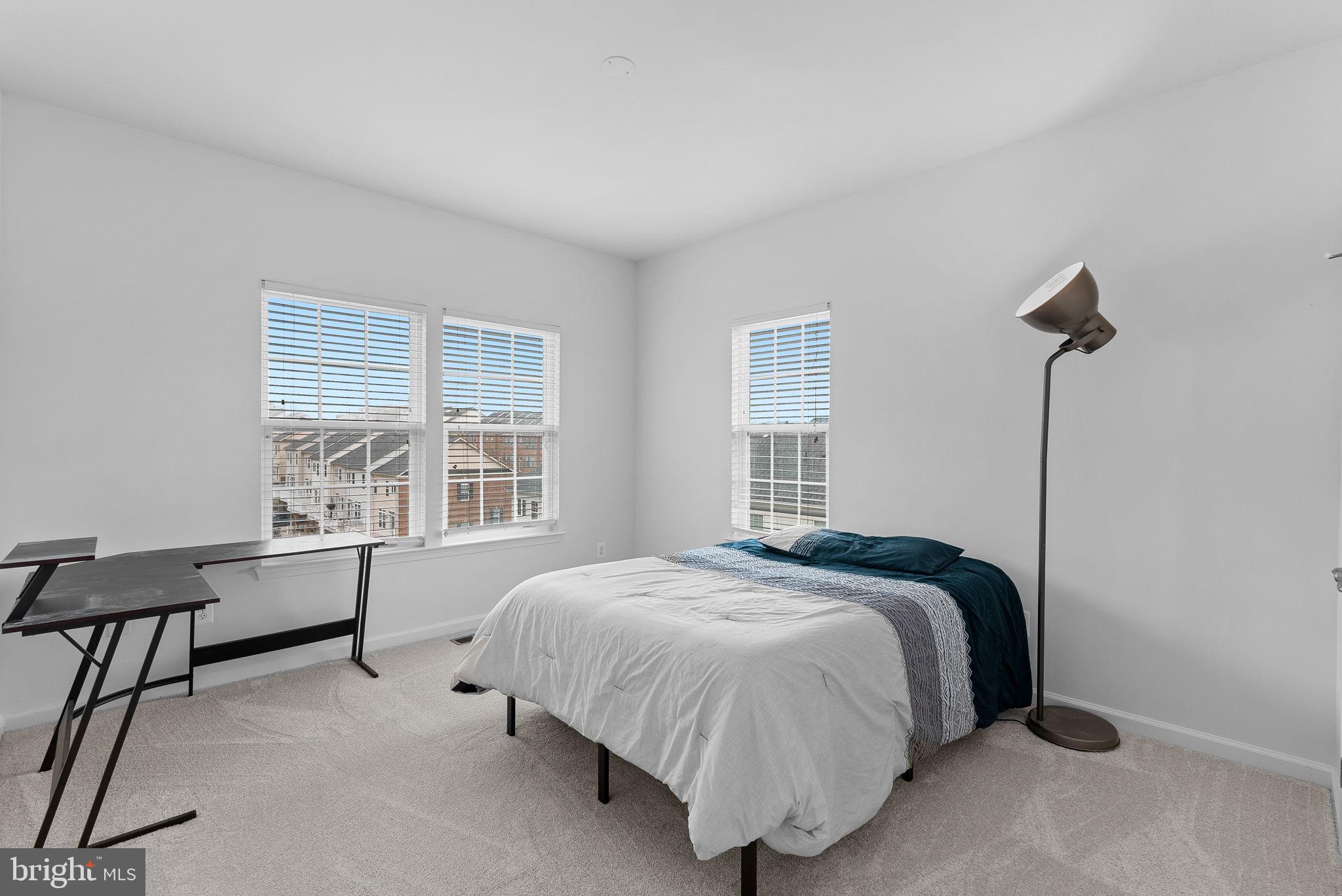 15131 LEICESTERSHIRE STREET